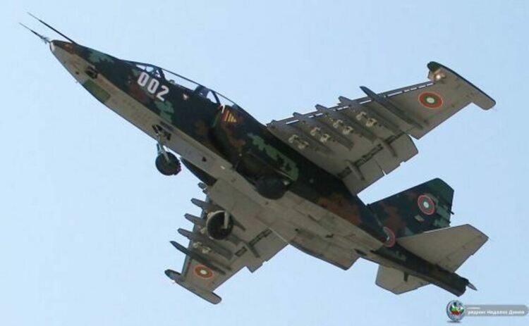 Пилотът на разбилия се Су-25 отива на съд