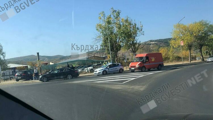 Пътничка е пострадала при катастрофата на кръговото на Момчилград,за която Кърджали бг вести писа