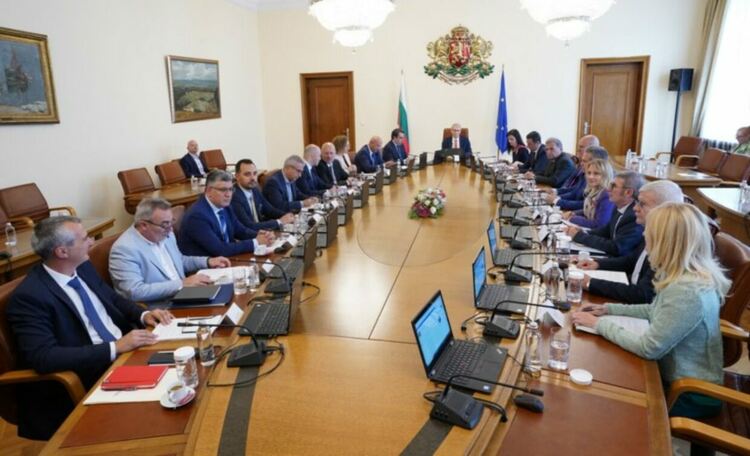 Правителството одобри проекта на Бюджет 2024 с прогнозен растеж на БВП до 3,2%