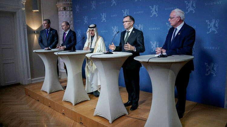 Норвегия и „загрижени държави“ работят по концепция за палестинско управление