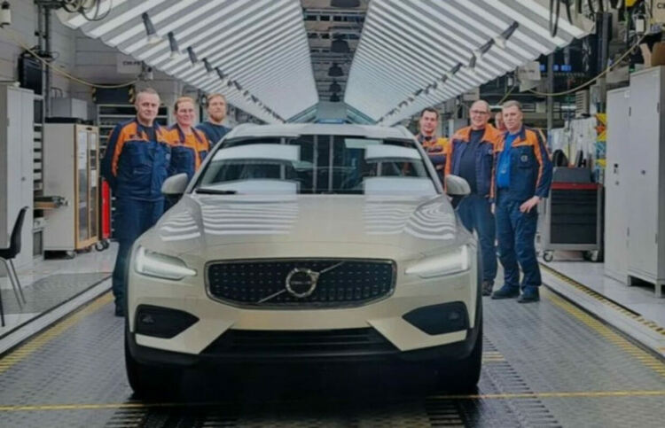Край на една ера: Volvo произведе последния си дизел