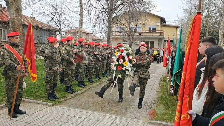 Димитровград почете 151 години от кончината на Апостола на свободата