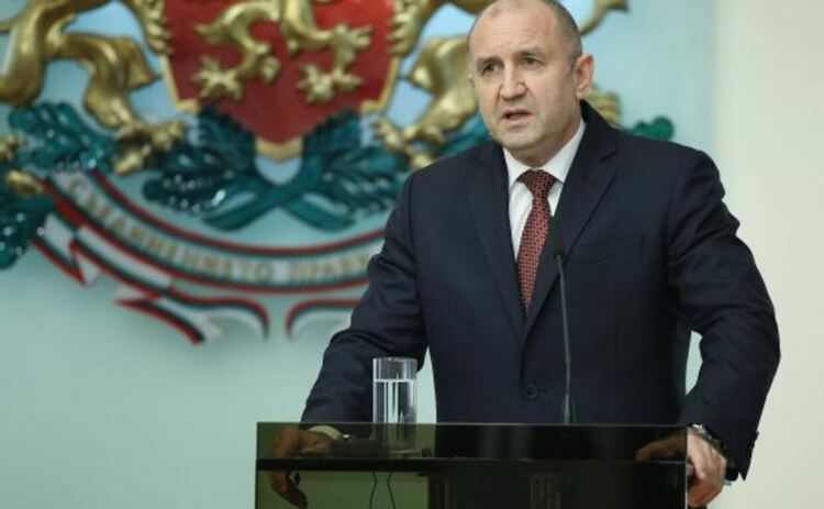 Служебният кабинет се оказва по-сложен и от ротацията