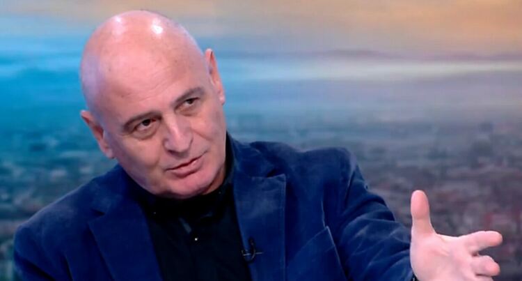Професор Радулов за Брендо: За човек от неговия калибър няма отказване, иначе ляга в гроба