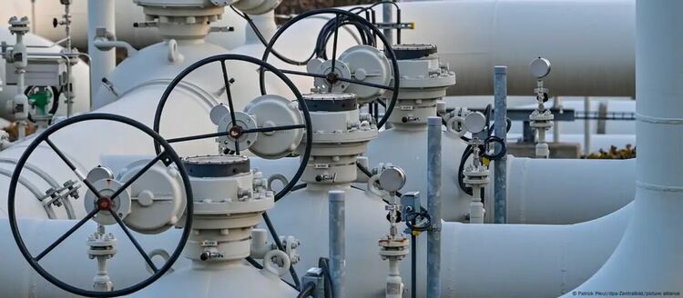 Украйна ще спре да пренася руски газ към Европа. А после?