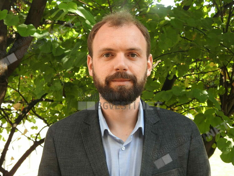 Мустафа Емин:Монополът на ДПС върху мюсюлманите в България е окончателно разбит!