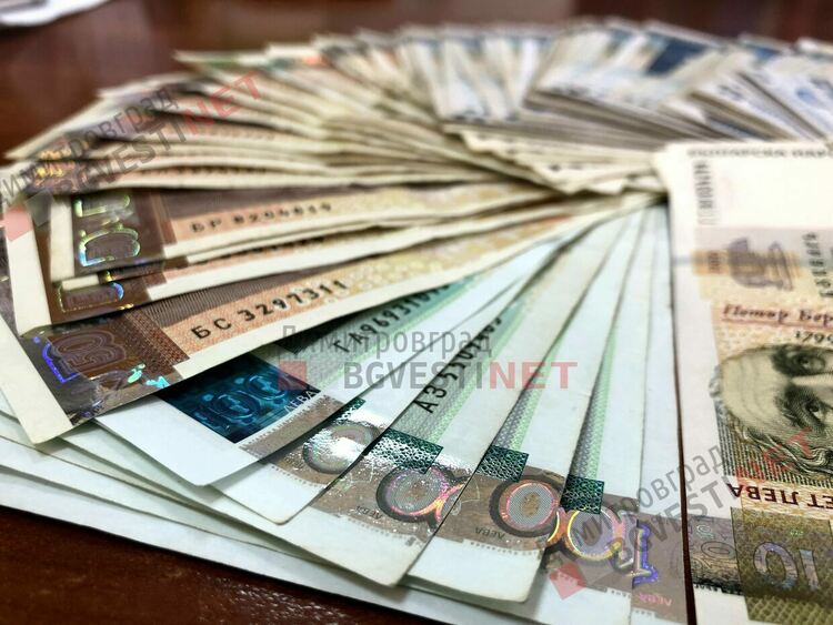 НАП: 87% от българите получават до 2000 лв. на месец