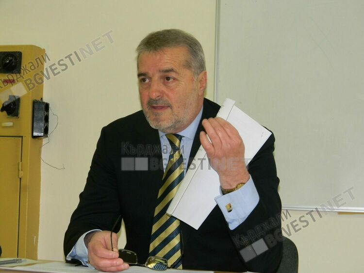 Държавен архив в Кърджали отбелязва професионалния си празник с изложба посветена на общественикът Димитър Арнаудов