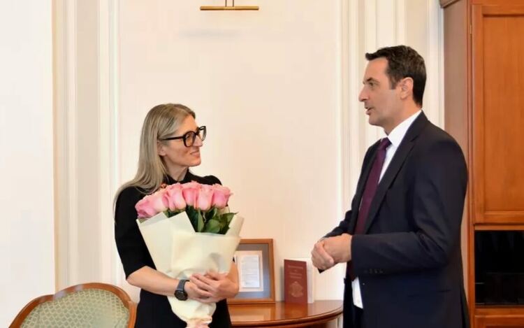 БДЖ се разпада, но властта яростно брани монопола ѝ