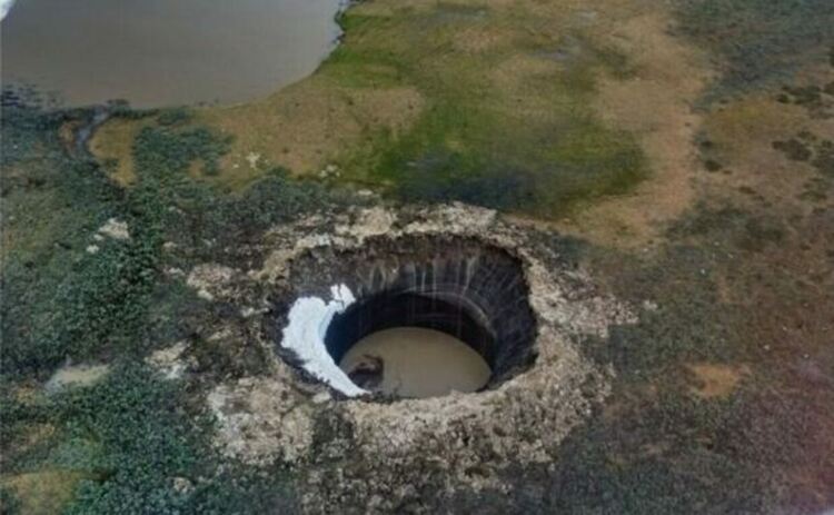 Сибир е осеян с експлодиращи кратери. Учените вече знаят защо