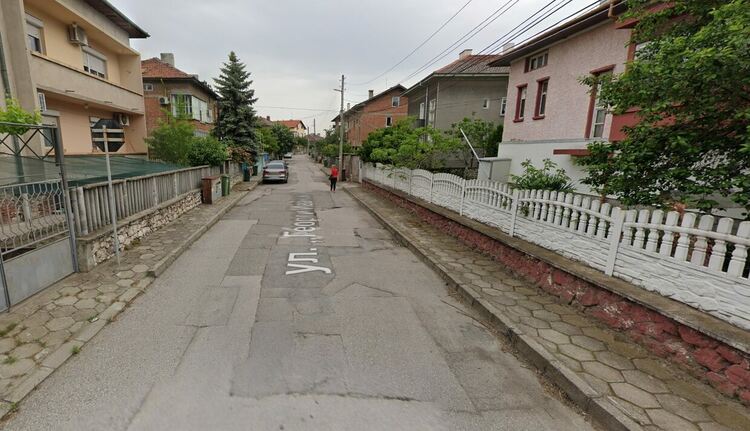 Затварят за движение участък от улица в Димитровград