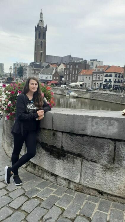  5525 лв. събра благотворителната фотоизложба „Запечатай доброто. В подкрепа на Диляна“