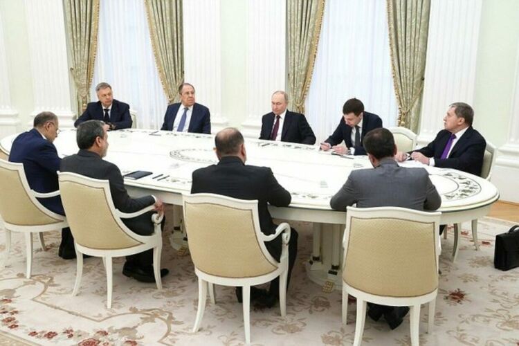 Путин обеща да подпомогне Иран срещу „непровокираната агресия“