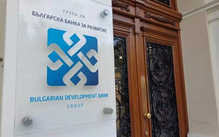 Опозицията иска да озапти наливането на милиарди в държавни фирми