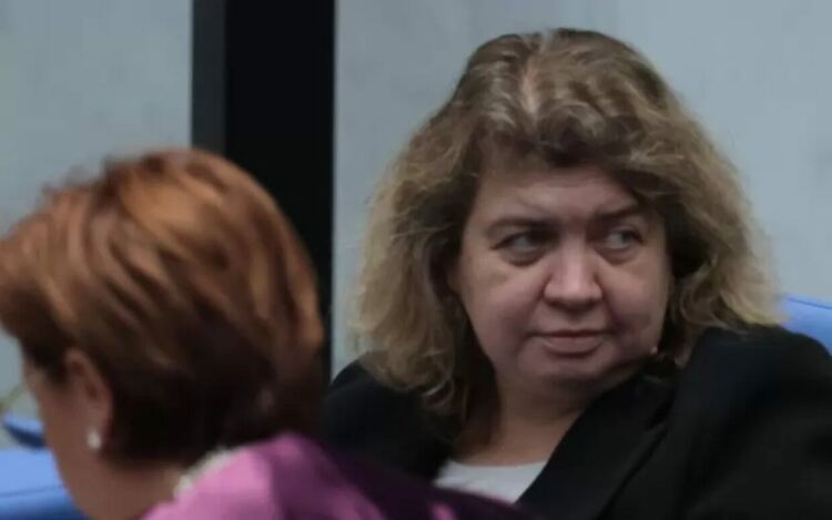 Управляващите не се развълнуваха, че нарушиха Конституцията
