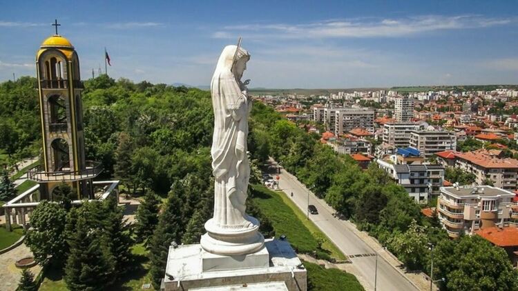 Облачно и до 20 градуса в Хасково в неделя