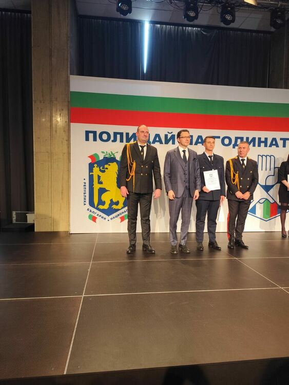 Полицай от РУ-Джебел е награден в националния конкурс „Полицай на годината“ - 2025 	