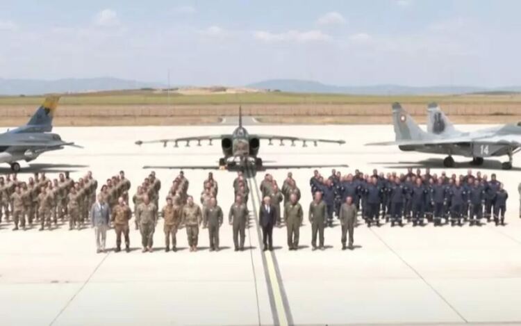 Огромна военна база поставя България на световната карта