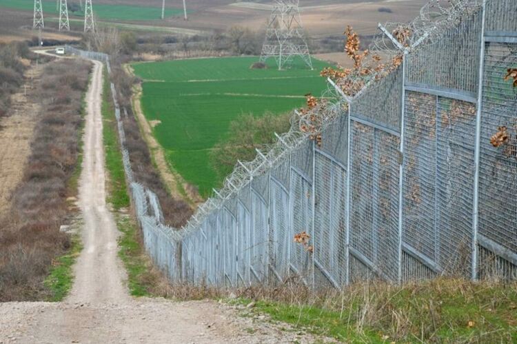 Властта гарантира: Няма завишен миграционен натиск върху България, сценарият от 2015 г. няма да се повтори