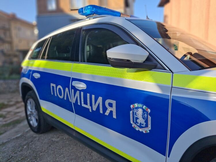 Криминално проявен задигна портфейл в Поповица 