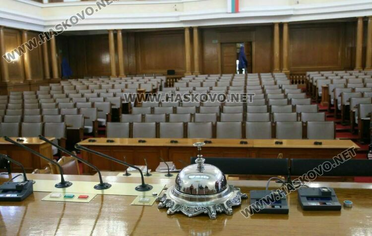 Радев: Ще направим всичко възможно за да няма нови избори