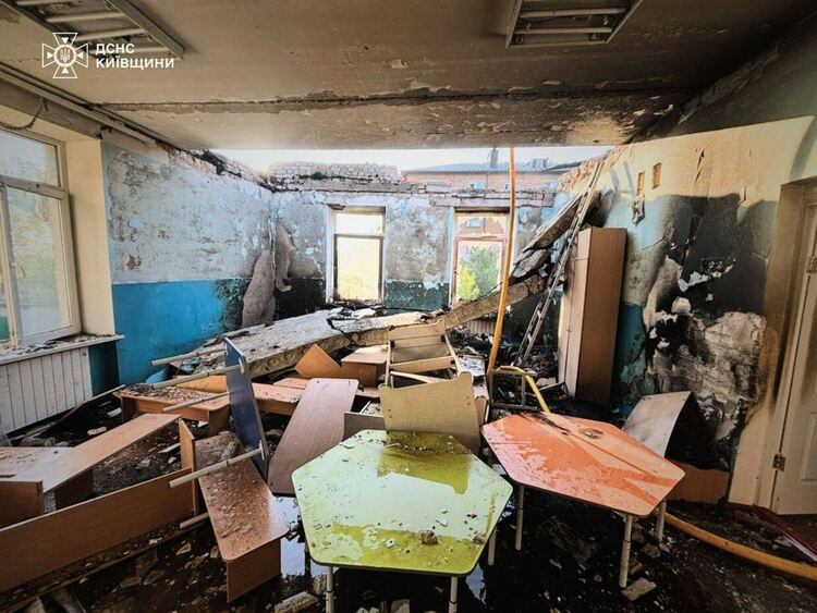 Часове след края на примирието: Русия отново атакува Киев с дронове