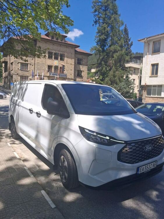 Община Чепеларе получи нов електромобил за нуждите на социалните услуги