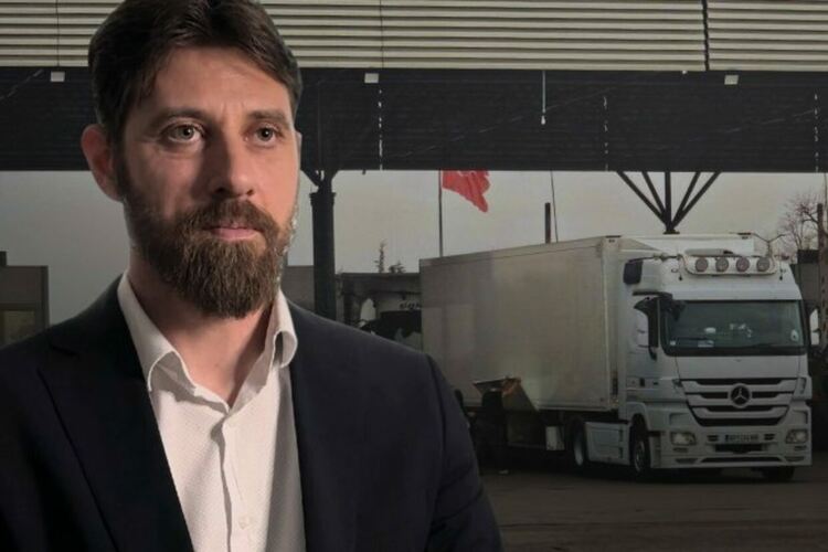 Бившият шеф на БАБХ: Плодове и зеленчуци със завишени пестициди влизат през „Капитан Андреево“