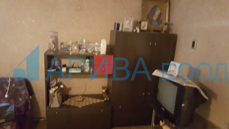Етаж от къща с двор до Градска градина Хасково